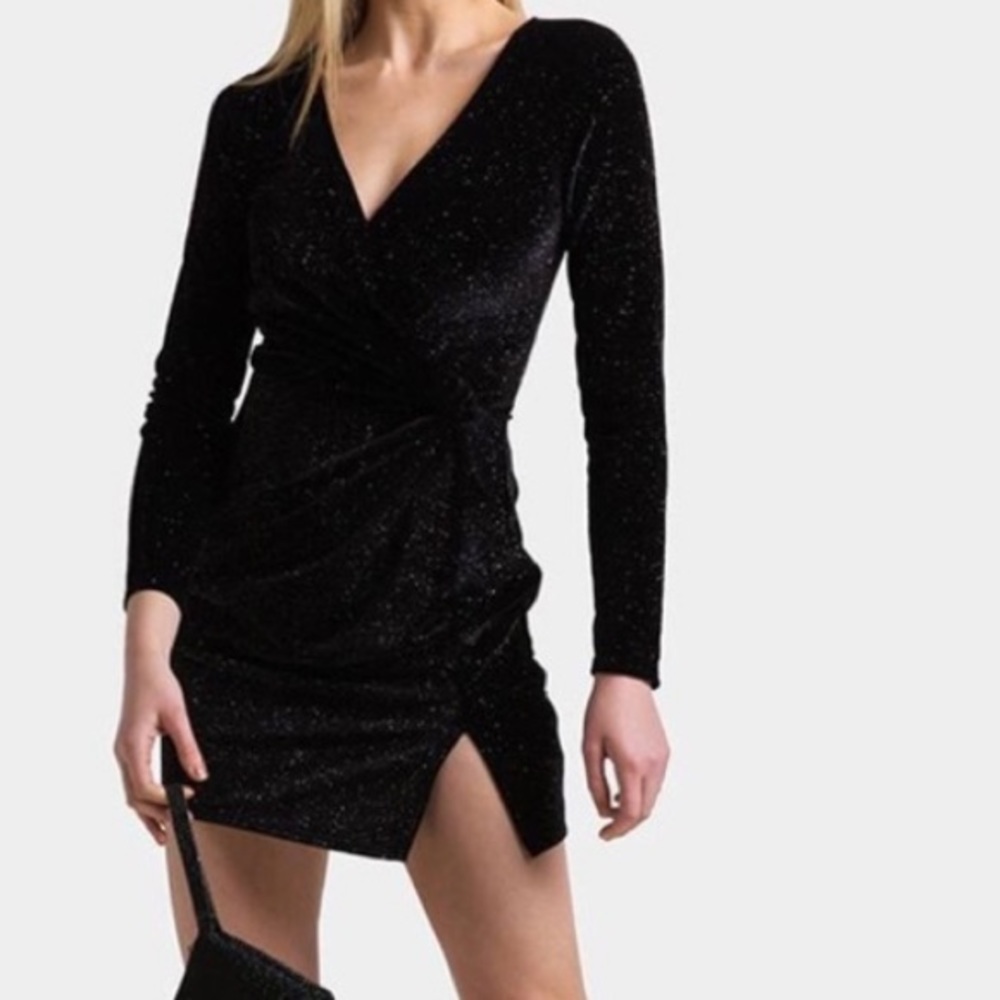 Francesca’s Sparkly Black Dress